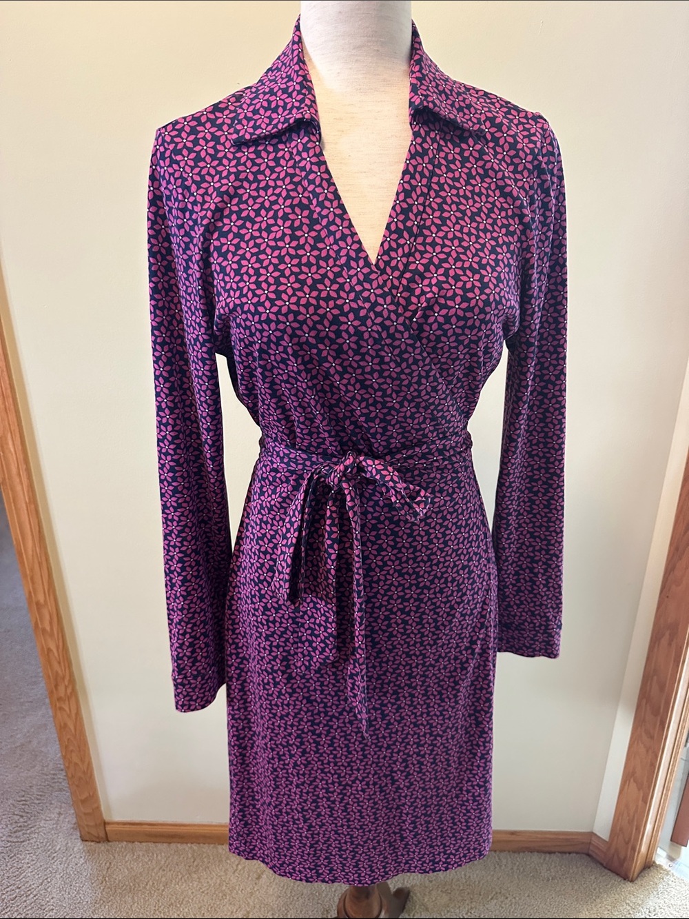 Diane von Furstenberg Navy/Magenta Leaf-Print Wrap Dress with Tie Waist